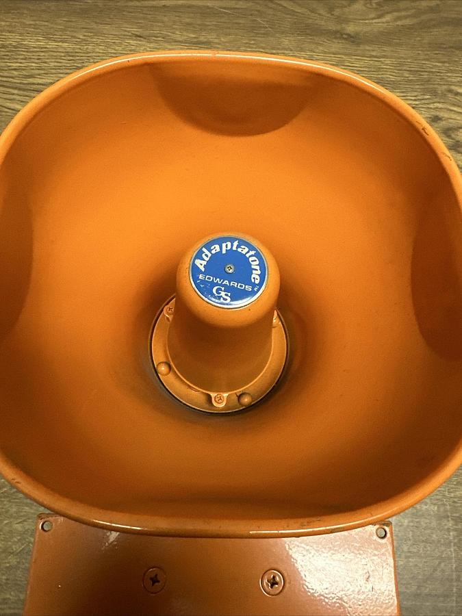 Used Edwards Adaptatone,5531M-24AQ,Multiple Tone Signal 24VAC Orange