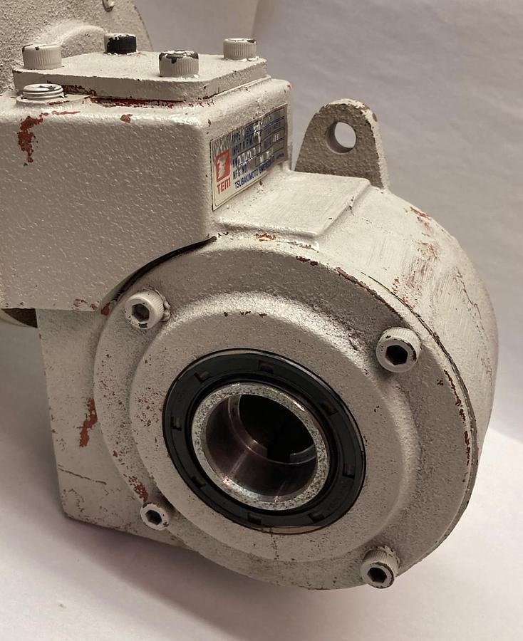 Used TSUBAKIMOTO EMERSON,M-7548, SM20G850 GearMotor 200V 400:1 1700RPM .1KW 3PH