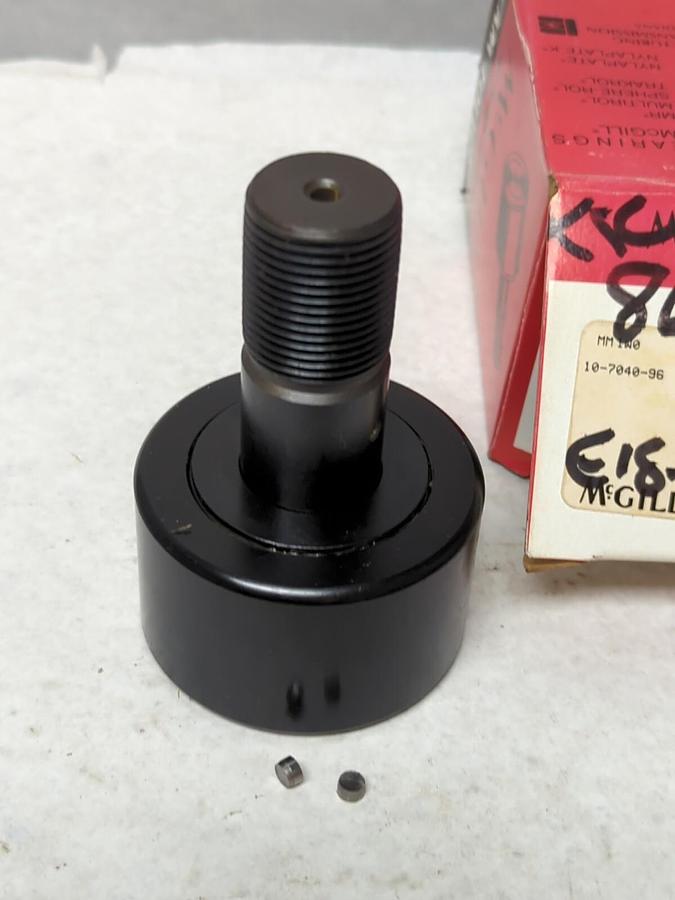 MCGILL,CF-2-1/2,CAM FOLLOWER 2-1/2 INCH NOS
