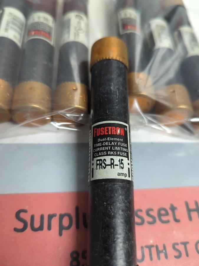 Used COOPER BUSSMANN,FRS-R-15,FUSETRON 15 AMP FUSE LOT OF 9 PRE-OWNED