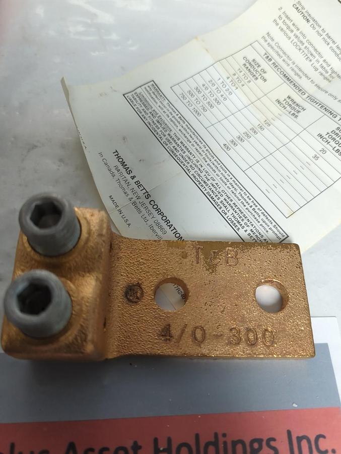 THOMAS & BETTS,32013,LOCK-TITE DOUBLE BARREL LUG 4/0 TO 300 NOS