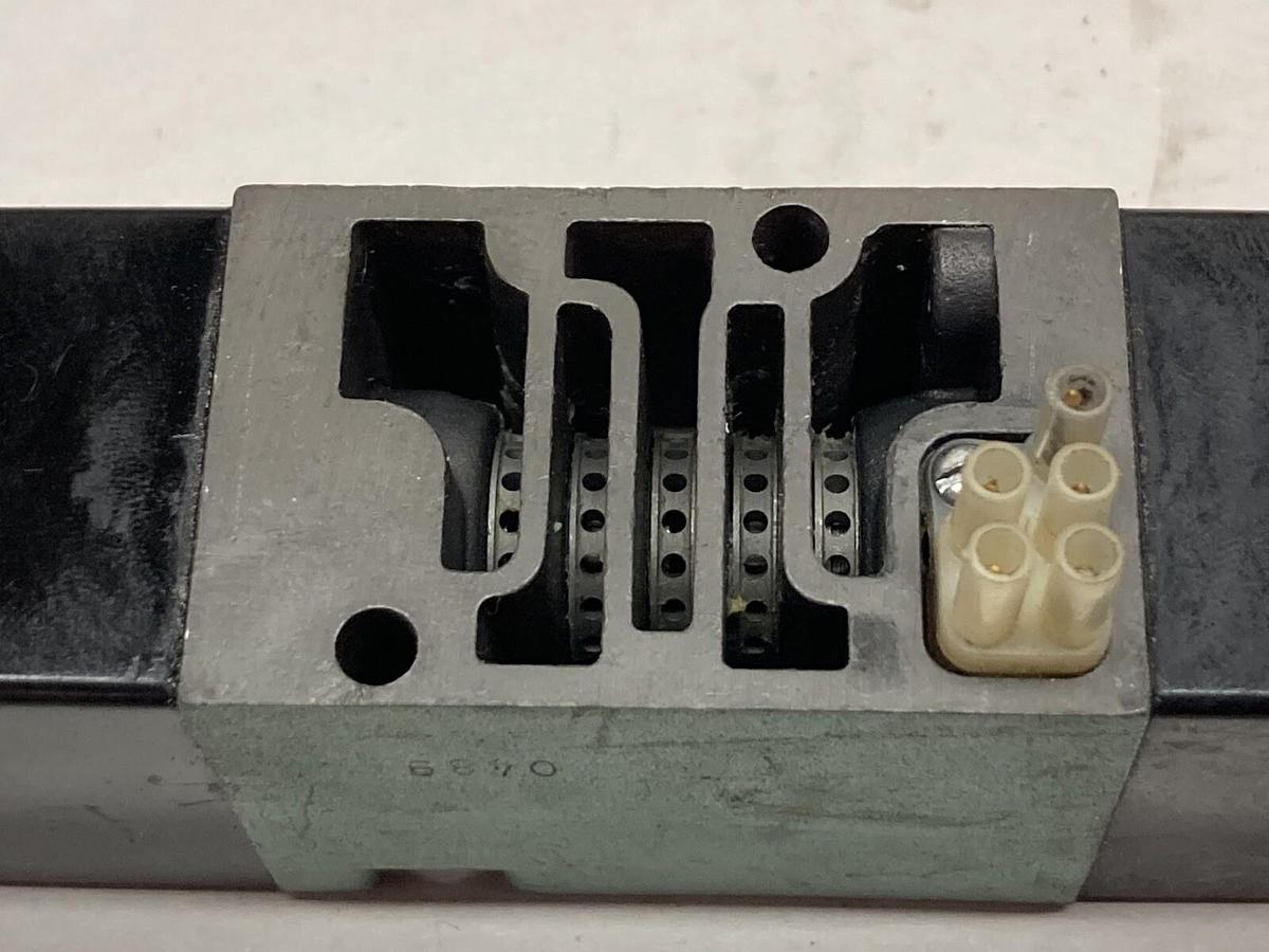 Used Numatics,082SS415K,Pneumatic Solenoid Valve