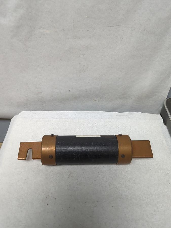 Used LITTELFUSE,FLSR-250,SLO-BLO 250 AMP FUSE PRE-OWNED