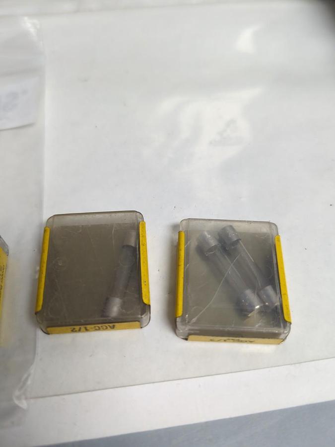 COOPER BUSSMANN,AGC-1/2,MINI 1/2 AMP FUSE LOT OF 18 NOS