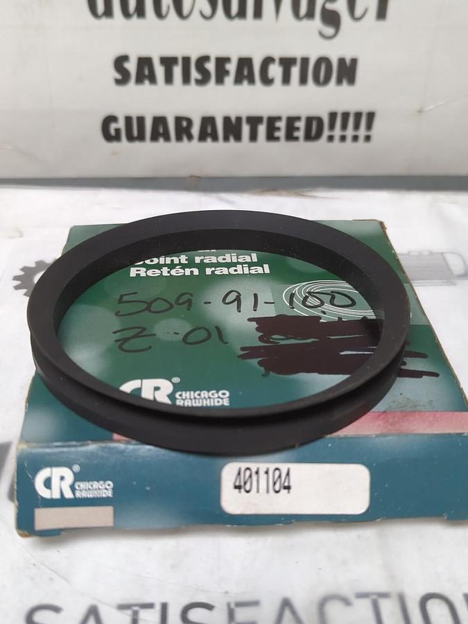 CHICAGO RAWHIDE,401104,RUBBER OIL SEAL NOS