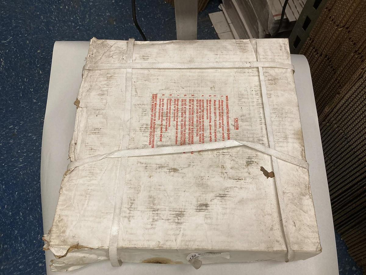 Used RENOLD,120A2X10FT,120-2 RIVETED ROLLER CHAIN x10FT