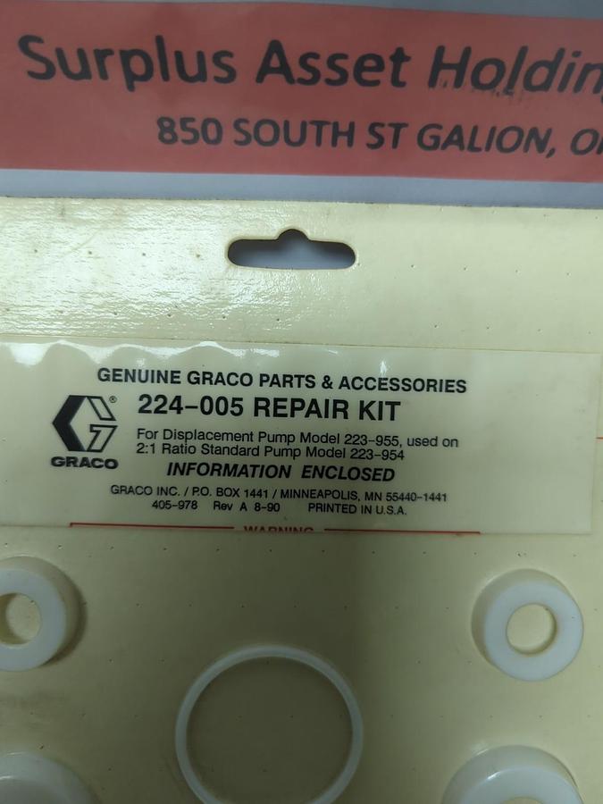Used GRACO,224-005,REPAIR KIT NEW