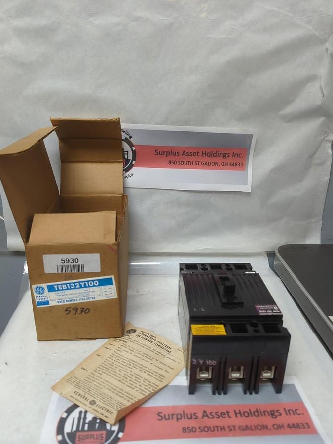 GENERAL ELECTRIC,TEB132Y100,CIRCUIT BREAKER 3-POLE 100 AMP NOS