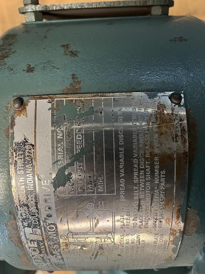 Used RELIANCE,1-W-21,REEVES MOTODRIVE GEAR RATIO 36 1HP WG21A REDUCER