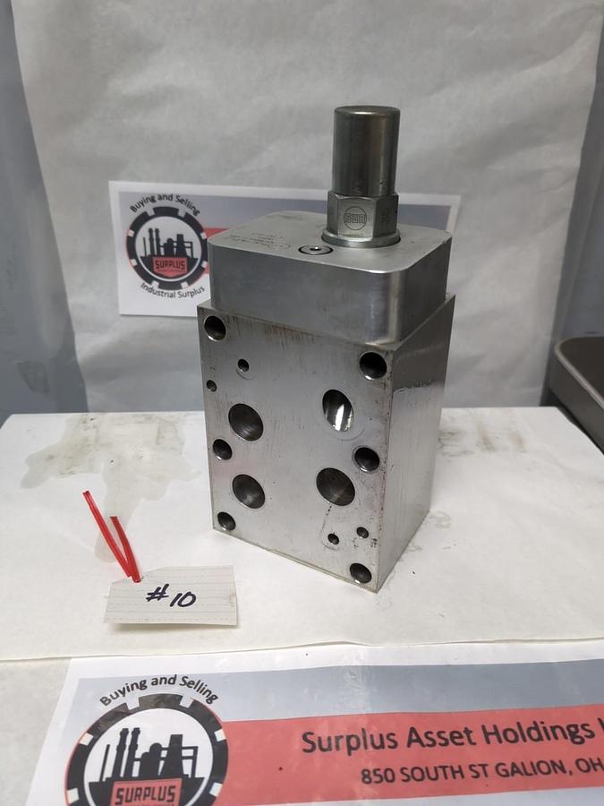 Used SUN HYDRAULICS,HBM,MANIFOLD ICO-A2 WITH PPHB-CAN 400PSI CARTRIDGE VALVE USED