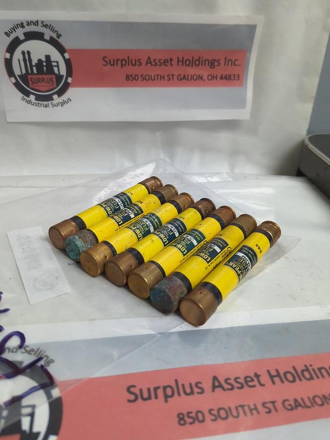 Used COOPER BUSSMANN,LPS-RK-20SP,LOW-PEAK 20 AMP FUSE LOT OF 7 PRE-OWNED