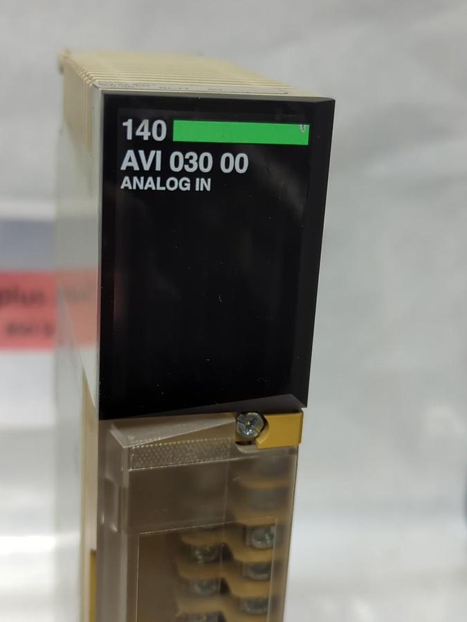 Used SCHNEIDER AUTOMATION,140 AVI 030 00,TSX QUANTUM MODULE AN IN 8CH BIPOLAR USED