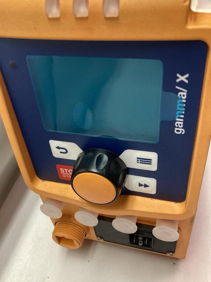 Used ProMinent,GMXA1604PVT2V000UDC1300EN,Solenoid-Driven Metering Pump 100-230V