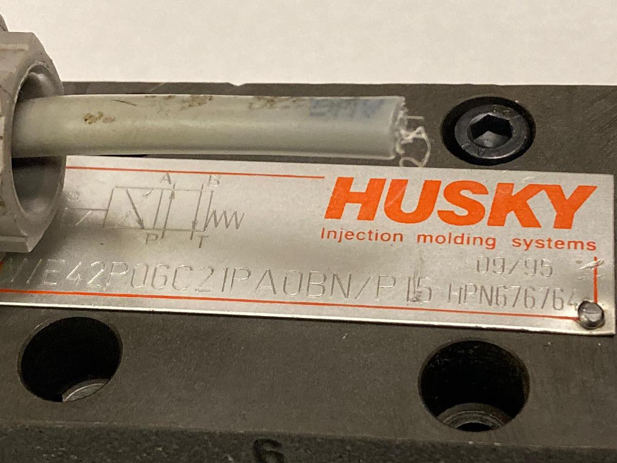 Used Husky,WE42P06C21PAOBN/P15,Solenoid Valve HPN-676764