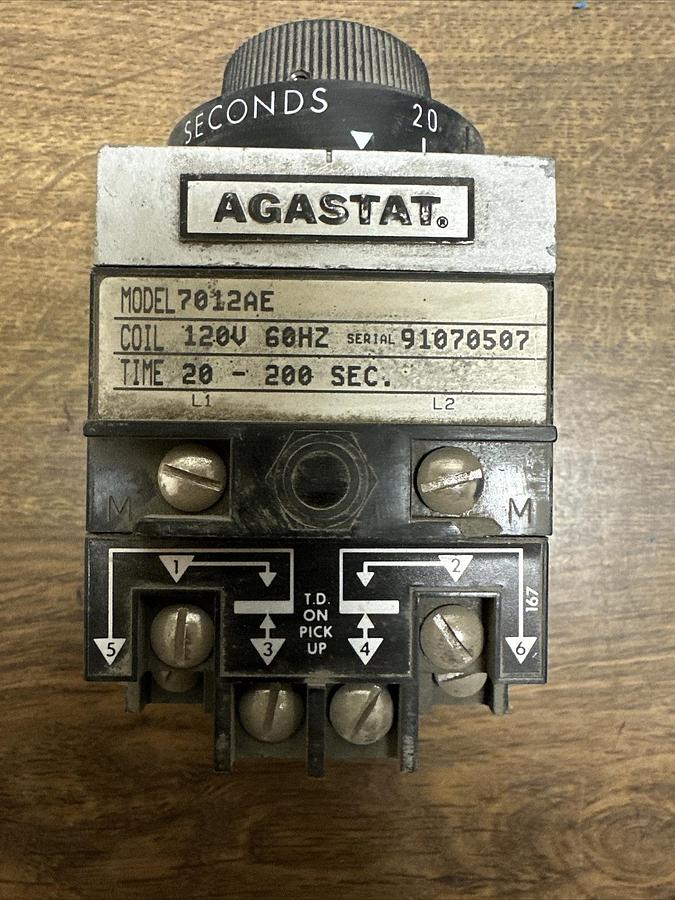 Used Agastat,7012AE,Time Delay Relay 20-200 Sec 120VAC