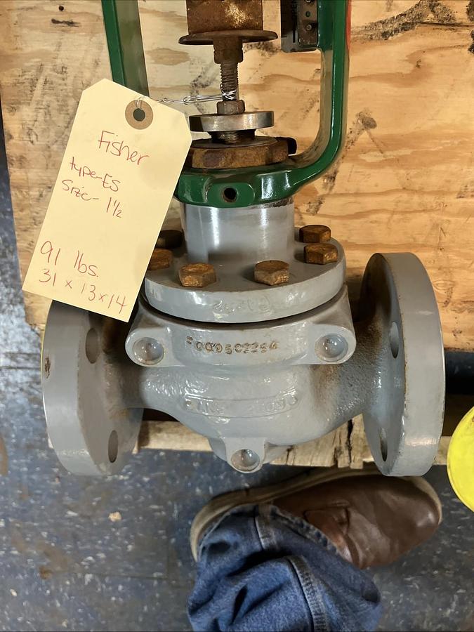 FISHER,667,SIZE 34 PNEUMATIC ACTUATOR VALVE 1-1/2" 250B