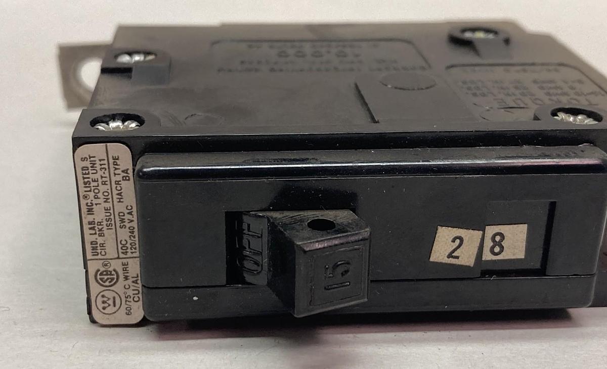 Used Square D,RT-311,1-Pole Circuit Breaker 120/240Vac Type BA 15A