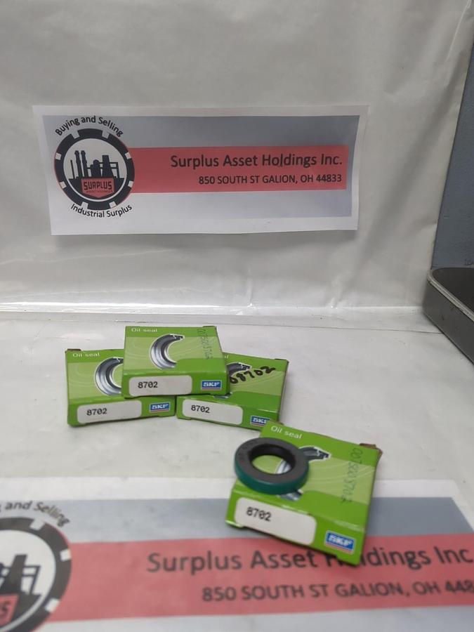 SKF,8702,OIL SEAL LOT OF 4 NOS