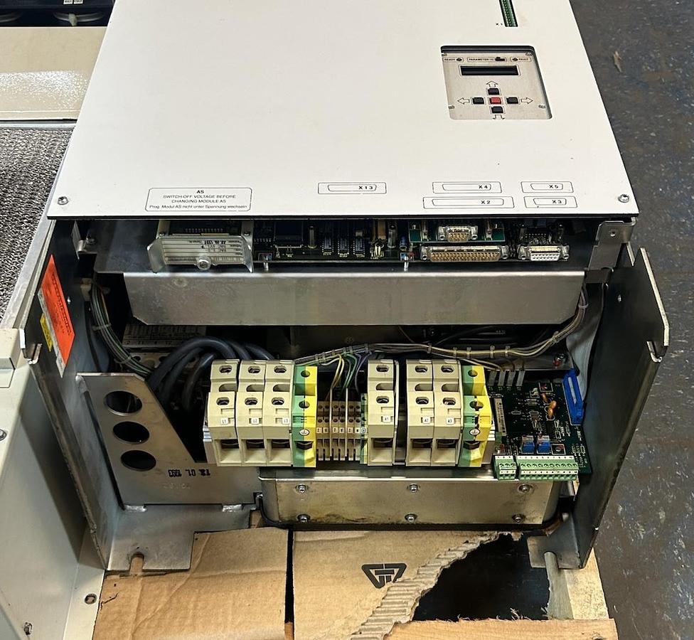 Used BOSCH INDRAMAT,RAC2.2-250-460-A00-W1,SERVO SPINDLE DRIVE CONTROLLER