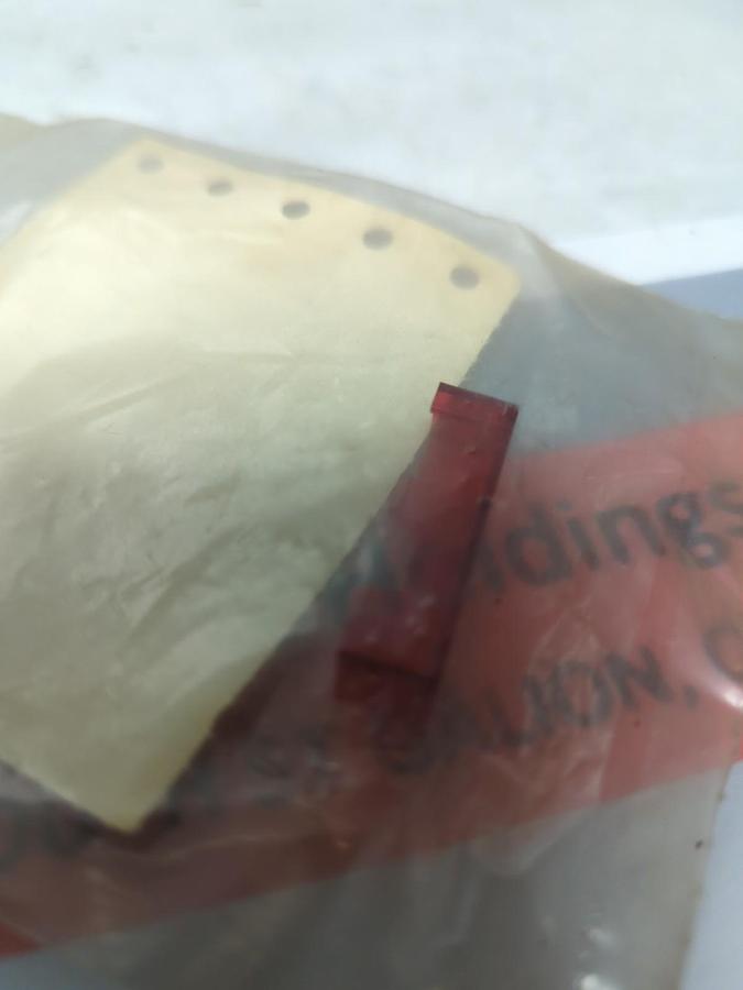 SQUARE D,9001 KXAR4,SERIES A RED PUSH-BUTTON LENS LOT OF 2 NOS