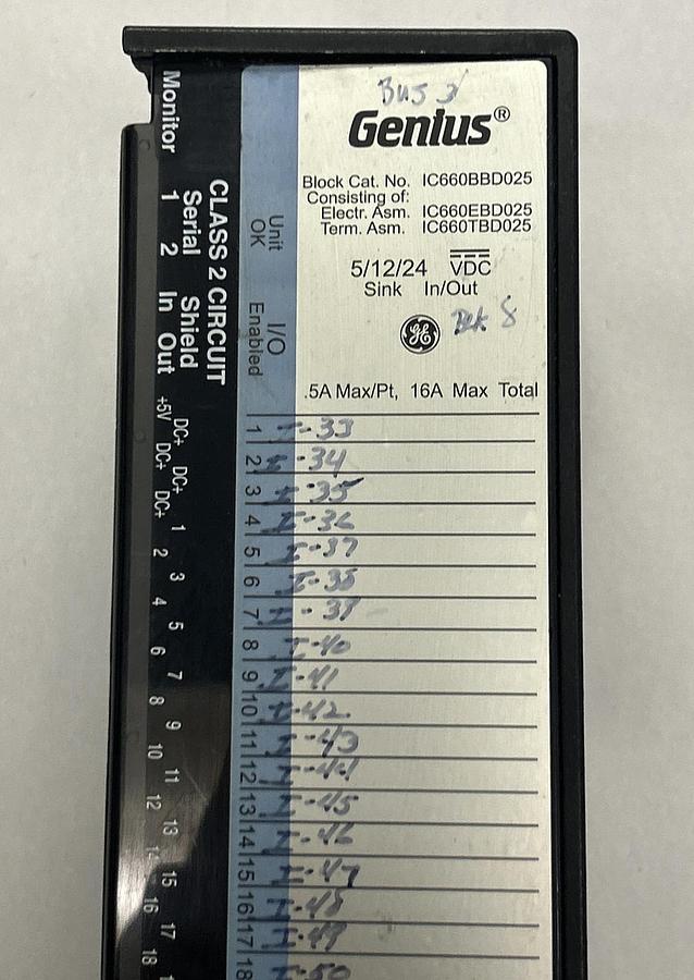 Used GE FANUC,IC660BBD025,GENIUS BLOCK I/O MODULE