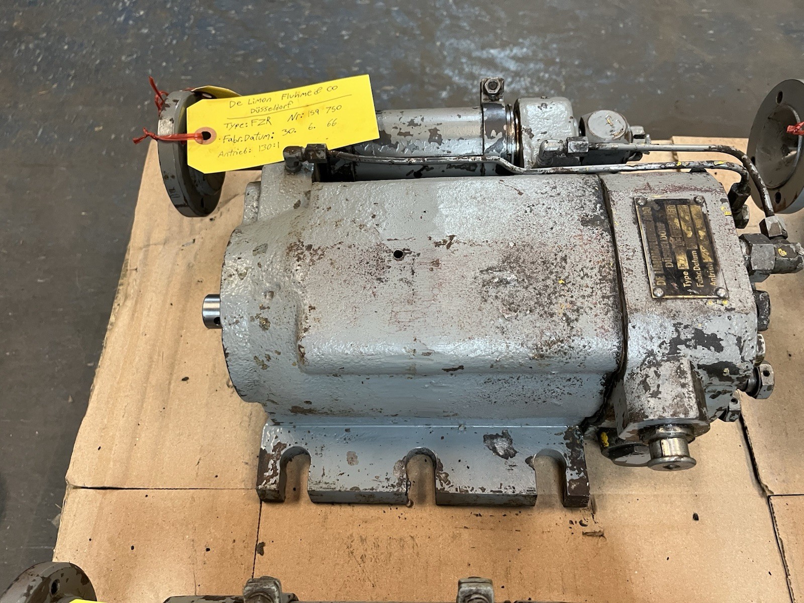 Used DE LIMON FLUHME,FZR 159-750,CENTRAL GREASE PLUNGER PUMP