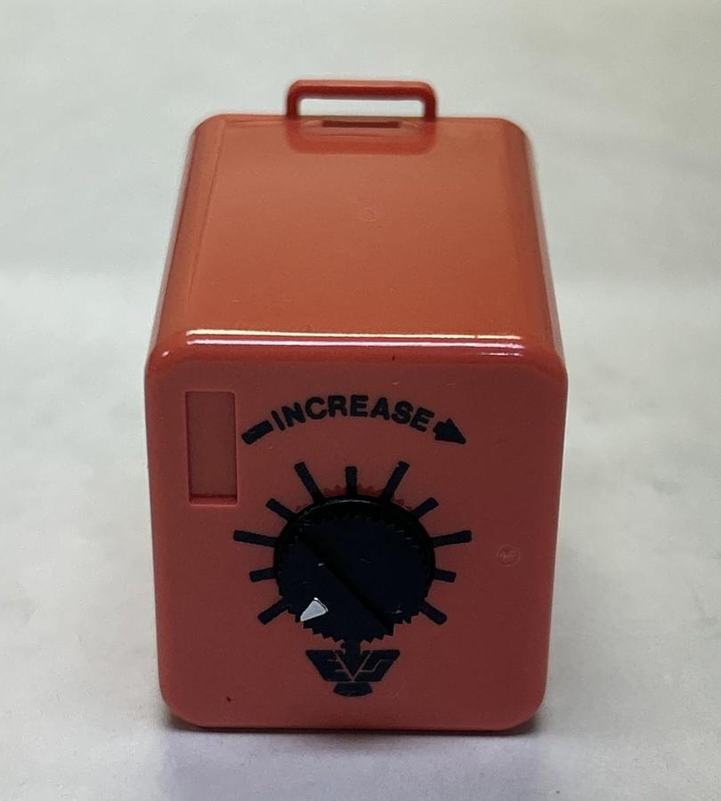 EAGLE SIGNAL,81E2X106,TIME DELAY RELAY 3.2-32 SECONDS 12VDC NOS