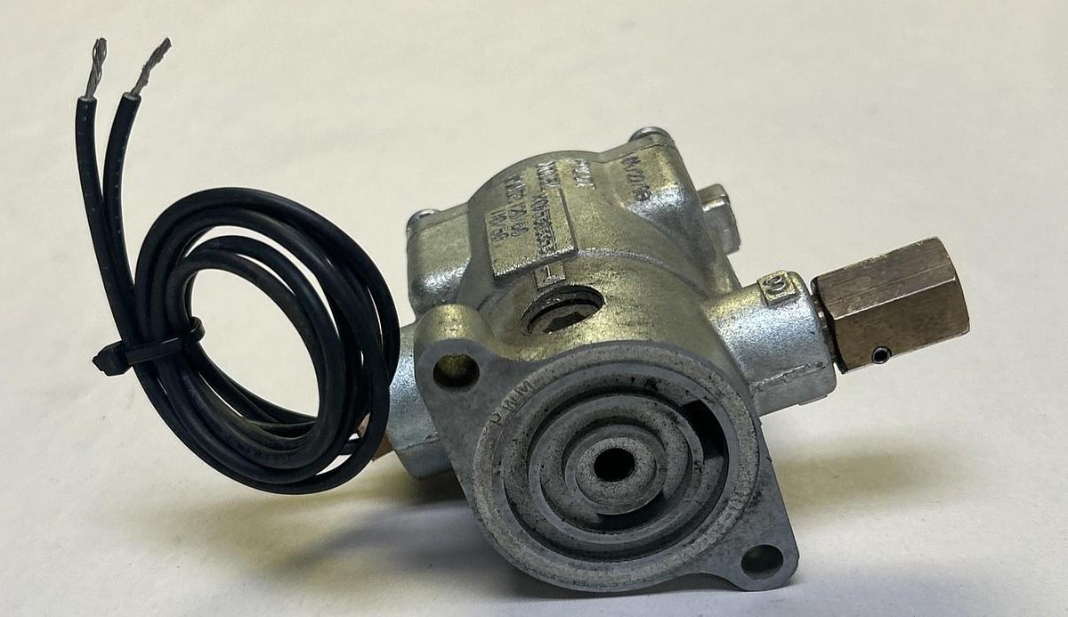 Used PARKER SCHRADER,K065303353,SOLENOID VALVE