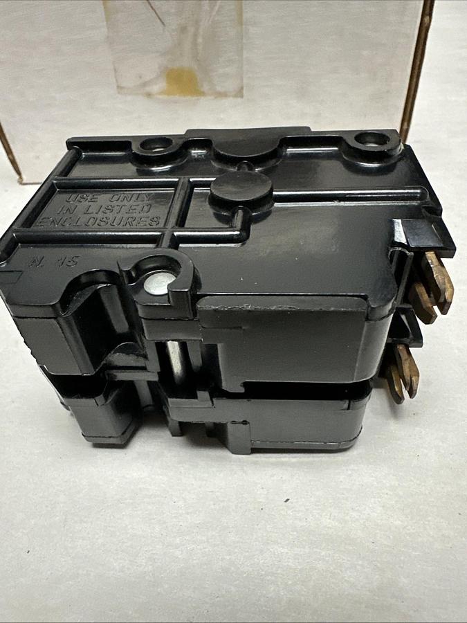 Used FPE,NA315,15 Amp 2 Pole Circuit Breaker