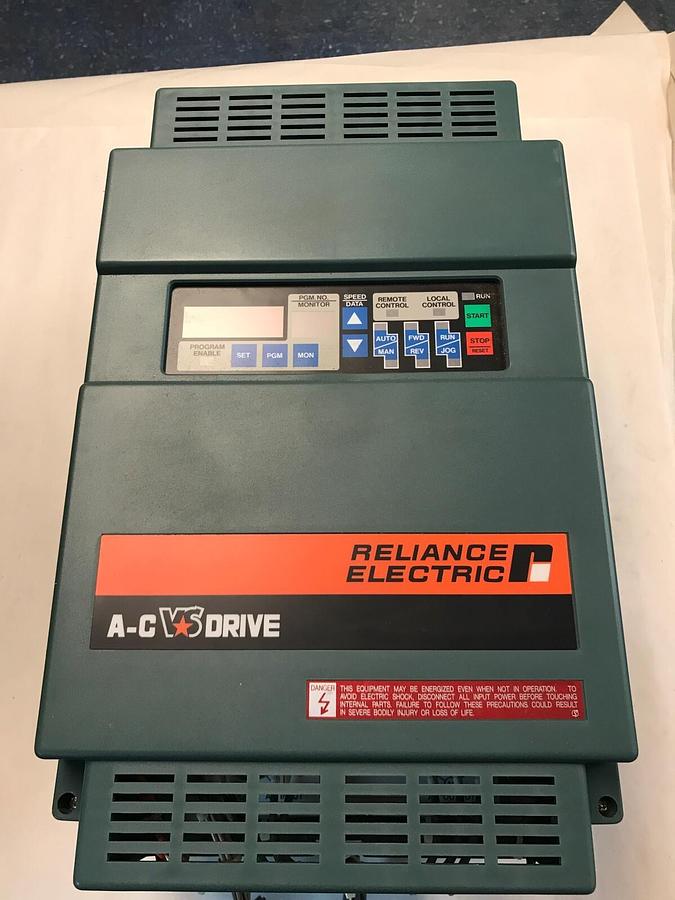 Used Reliance,2GU41005,TYPE 1 3-PHASE  GP-2000 VS Drive 5HP