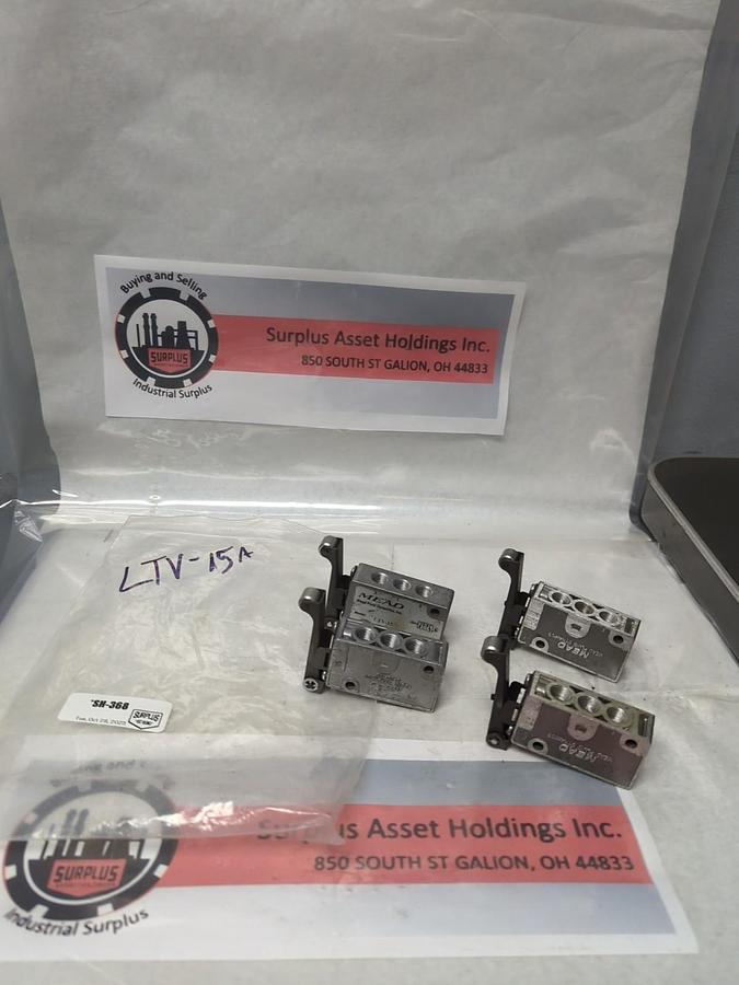 Used MEAD,LTV-15A,PNEUMATIC AIR CONTROL VALVE LOT OF 4 PRE-OWNED