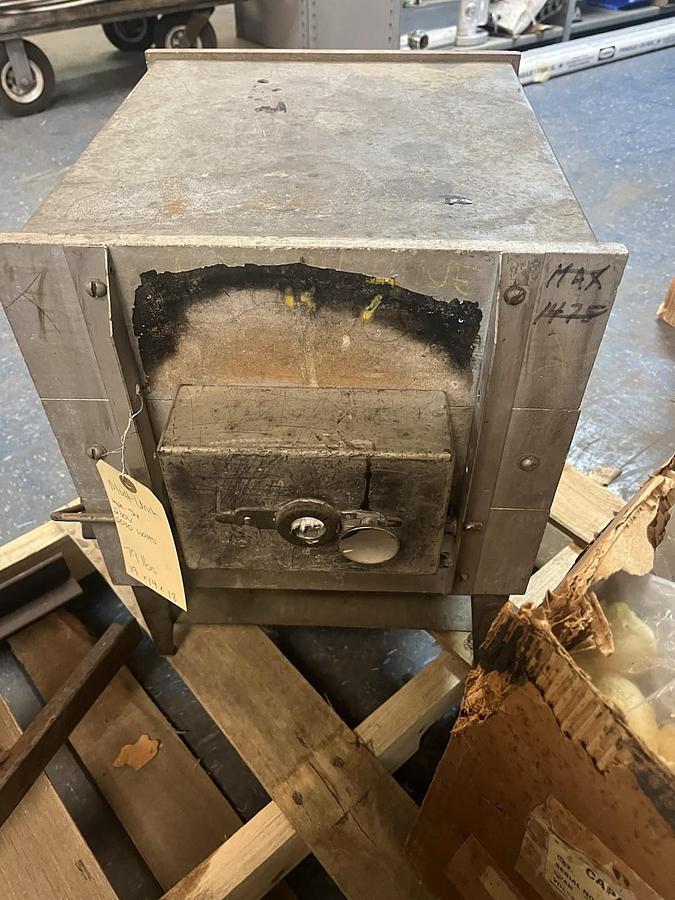 Used HEVI DUTY,54,ELECTRIC MULTIPLE UNIT HEAT TREAT FURNACE 115-230V MAX TEMP 1850