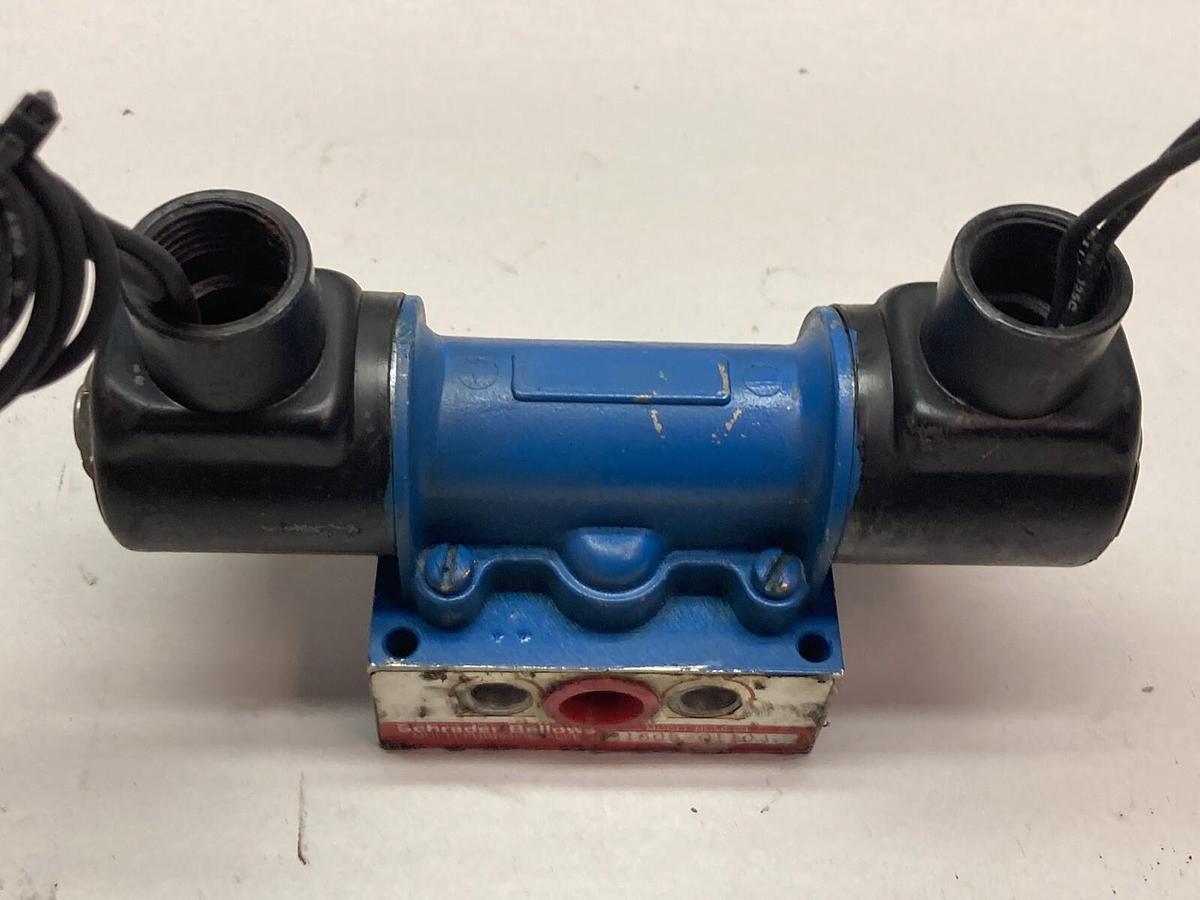 Used Schrader Bellows,31605-0110,4-Way Solenoid Valve