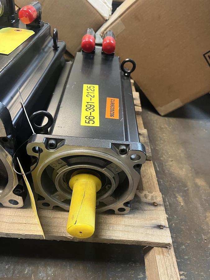 ALLEN BRADLEY,MPL-B560F-MJ74AA,INVERTER DUTY SERVO MOTOR