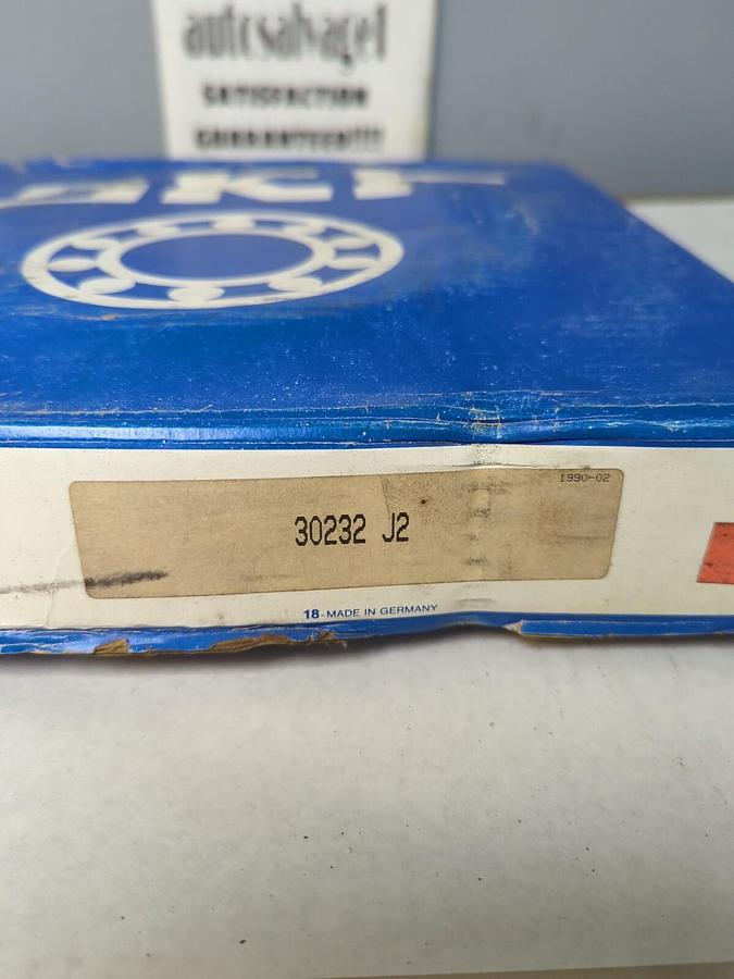 SKF,30232J2,COMPLETE ROLLER BEARING NOS