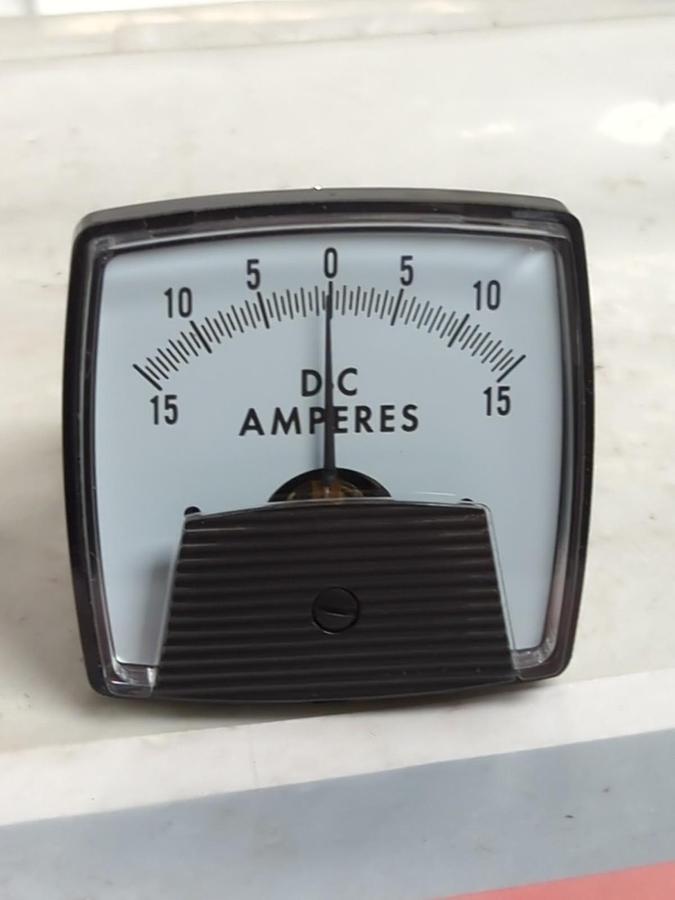 PC.S,ST70DC100MVU15ADC,PRESSURE GAUGE -15-0-+15 DC AMPERES NOS