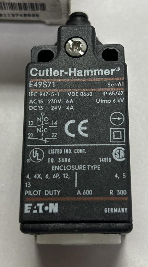 Used CUTLER HAMMER,E49S71,LIMIT SWITCH NEW
