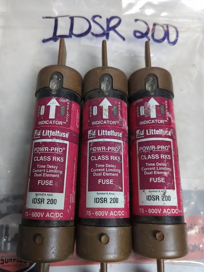 Used LITTELFUSE,IDSR200,INDICATOR 200 AMP FUSE LOT OF 3 PRE-OWNED
