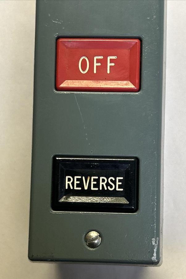 GENERAL ELECTRIC,CR101BE1A,CONTROL STATION FORWARD / OFF / REVERSE NOS