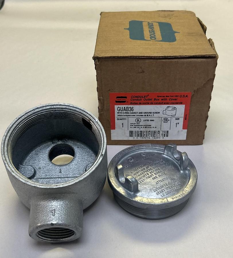 CROUSE HINDS,GUAB36,CONDUIT OUTLET BOX W/ COVER NOS