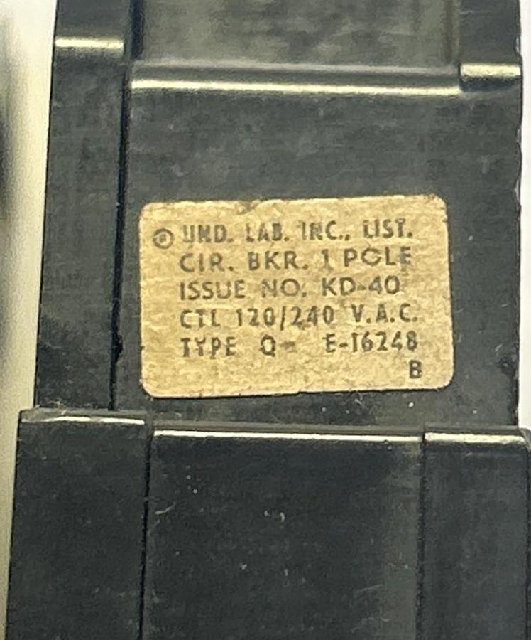Used ZINSCO,Q140,CIRCUIT BREAKER 40A 120/240V 1P LOT OF 2