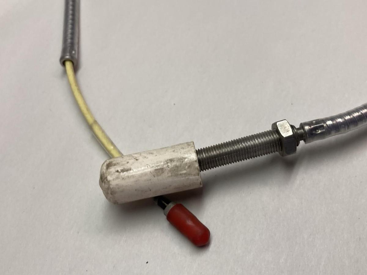 Used Bently Nevada,21505-00-28-10-02,Proximity Sensor Rev E