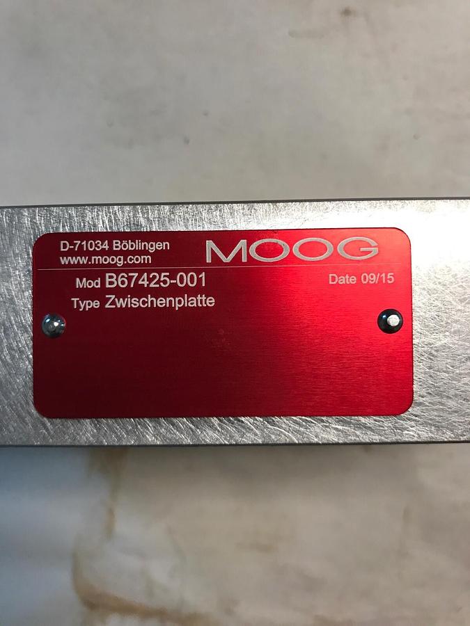 Moog,B67425-001,Hydraulic Valve Intermediate Plate