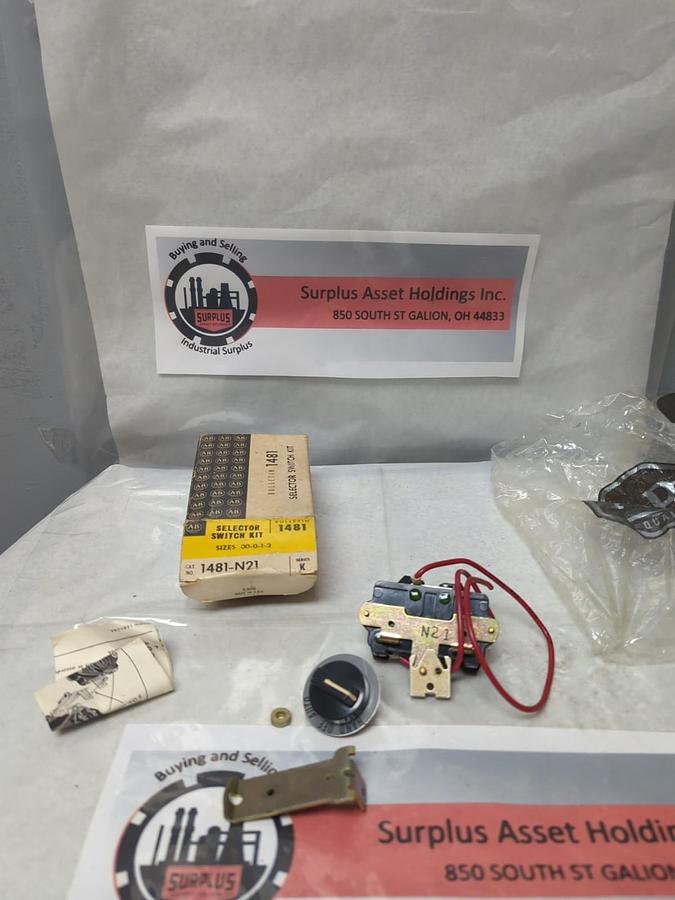 ALLEN BRADLEY,1481-N21,SERIES K SELECTOR SWITCH KIT SIZES 00-0-1-2 NOS