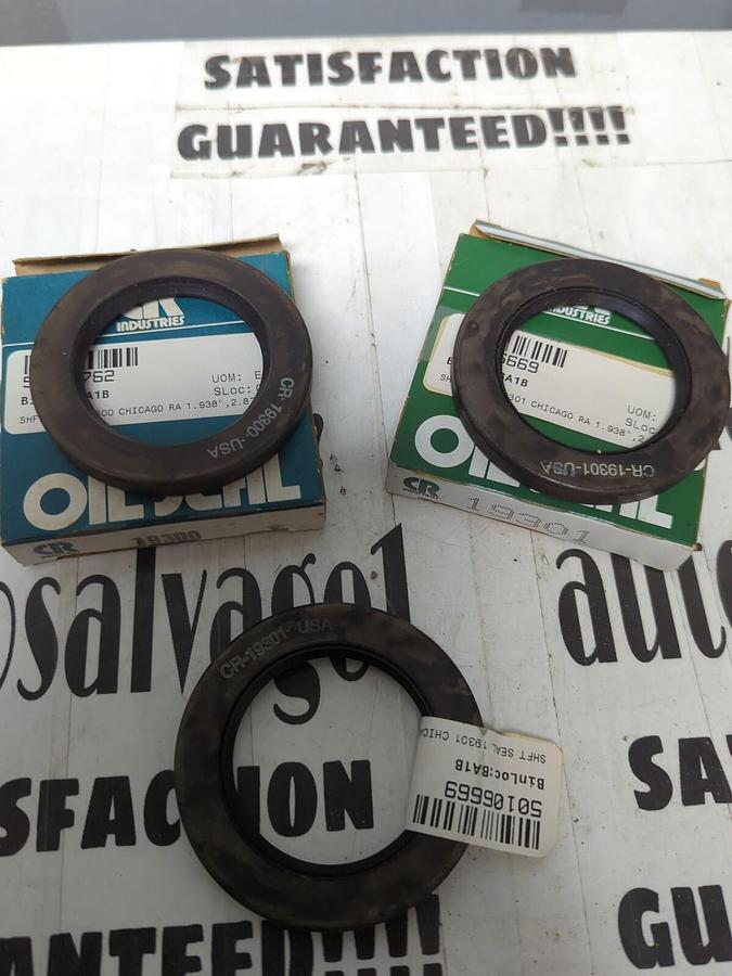 CHICAGO RAWHIDE,19301,OIL SEALS 1.938 IN X 2.879 IN LOT OF 3 NOS