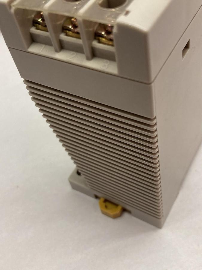 Omron,S82K-01512,Power Supply 1.2A 50/60Hz