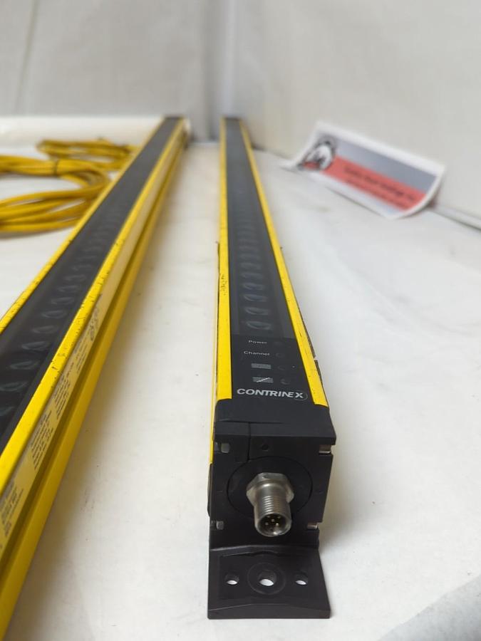 Used CONTRINEX,YBB-30R4-0900-G012/YBB-30S4-0900-G012,LIGHT CURTAIN TRANS./REC SET