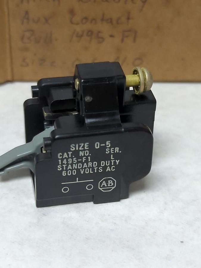 ALLEN-BRADLEY,1495-F1,SIZE 0-5 AUXILARY CONTACT LOT OF 2 NOS
