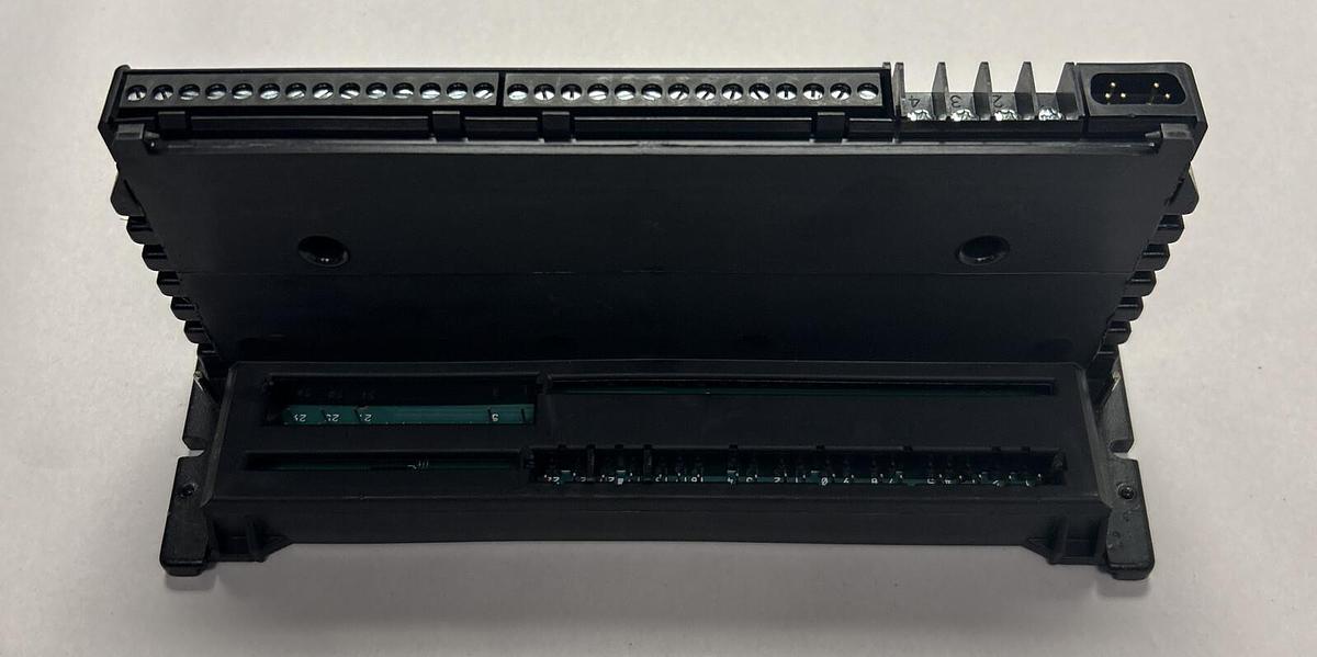 GE FANUC,IC660TSA020M,TERMINAL ASSEMBLY NOS