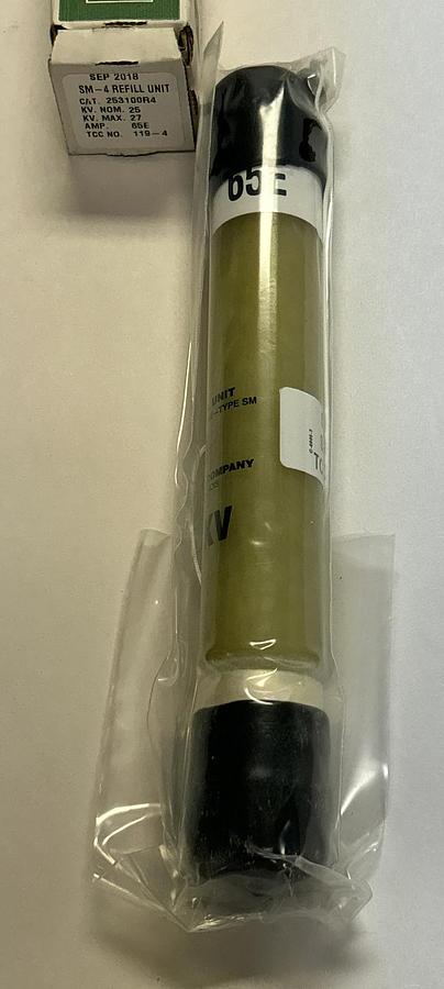 Used S&C ELECTRIC,253100R4,SM-4 FUSE REFILL 65EA 25KV NEW